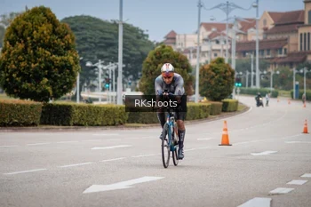 Runner Photo 3431192