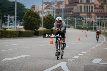 Runner Photo 3431275