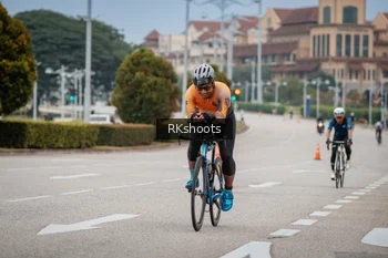 Runner Photo 3431364