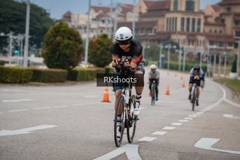 Runner Photo 3431370