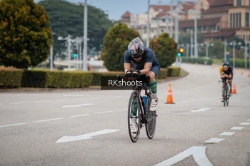Runner Photo 3431415
