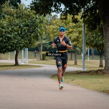 Runner Photo 3433417