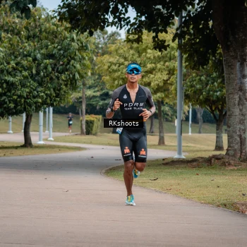 Runner Photo 3433418