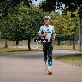 Runner Photo 3433431