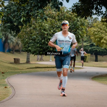Runner Photo 3433463