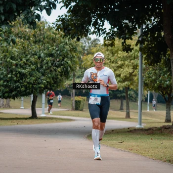 Runner Photo 3433531