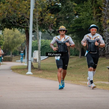 Runner Photo 3433635