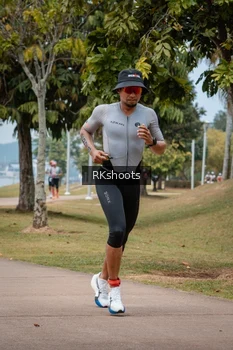 Runner Photo 3433657