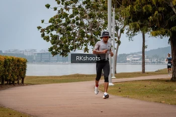 Runner Photo 3433663