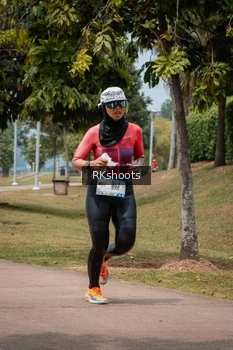 Runner Photo 3433676