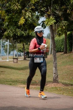 Runner Photo 3433678