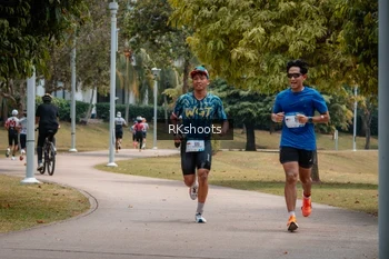 Runner Photo 3433680