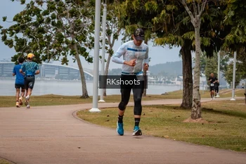 Runner Photo 3433685