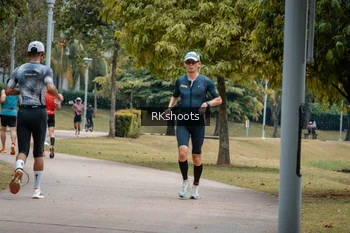 Runner Photo 3433690