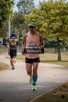 Runner Photo 3433704