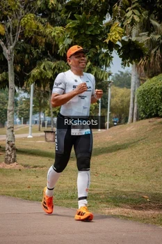 Runner Photo 3433707