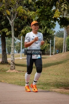 Runner Photo 3433714