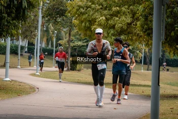 Runner Photo 3433719