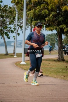 Runner Photo 3433757