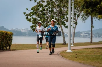 Runner Photo 3433764