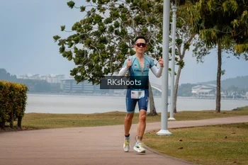 Runner Photo 3433777