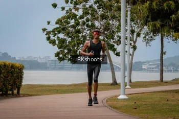 Runner Photo 3433788