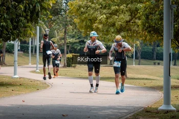 Runner Photo 3433790