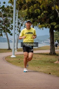Runner Photo 3433803