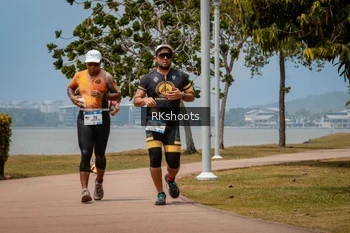 Runner Photo 3433816