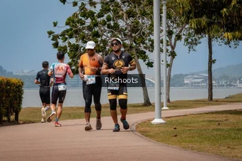 Runner Photo 3433820