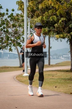 Runner Photo 3433832