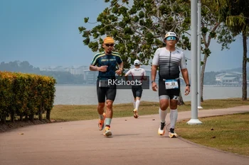 Runner Photo 3433844