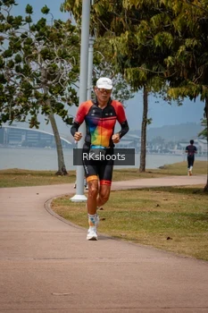 Runner Photo 3433872