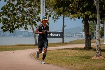 Runner Photo 3433879