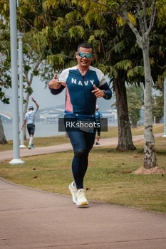 Runner Photo 3433880