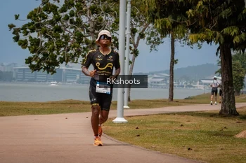 Runner Photo 3433885