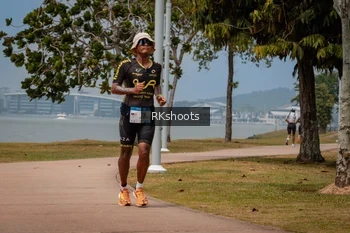 Runner Photo 3433888