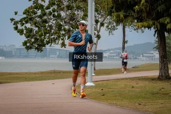 Runner Photo 3433889