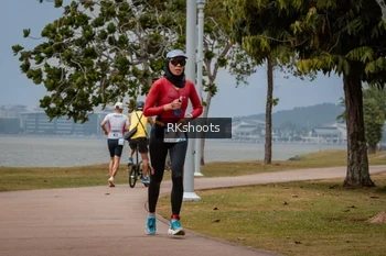 Runner Photo 3433894
