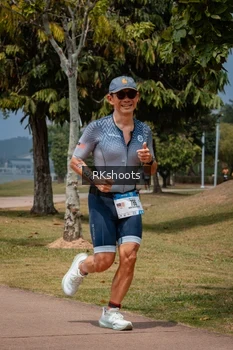 Runner Photo 3433898