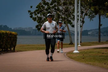 Runner Photo 3433899