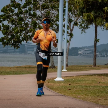 Runner Photo 3433909
