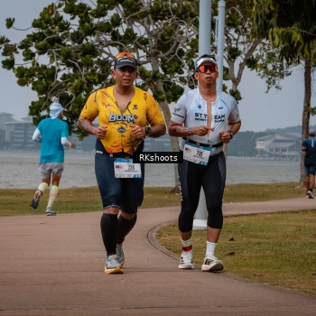 Runner Photo 3433917