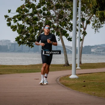 Runner Photo 3433926