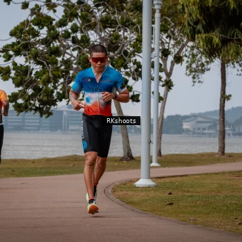 Runner Photo 3433936
