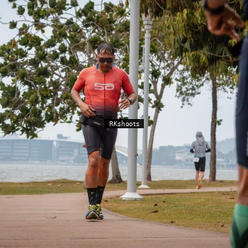 Runner Photo 3433982