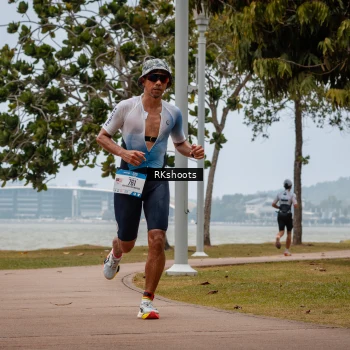 Runner Photo 3434008