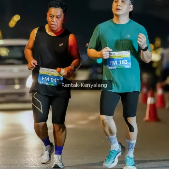 Runner Photo 3434771