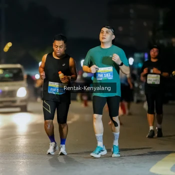 Runner Photo 3434776