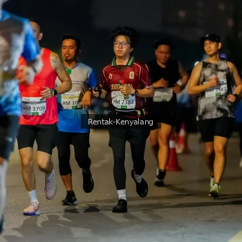 Runner Photo 3434785